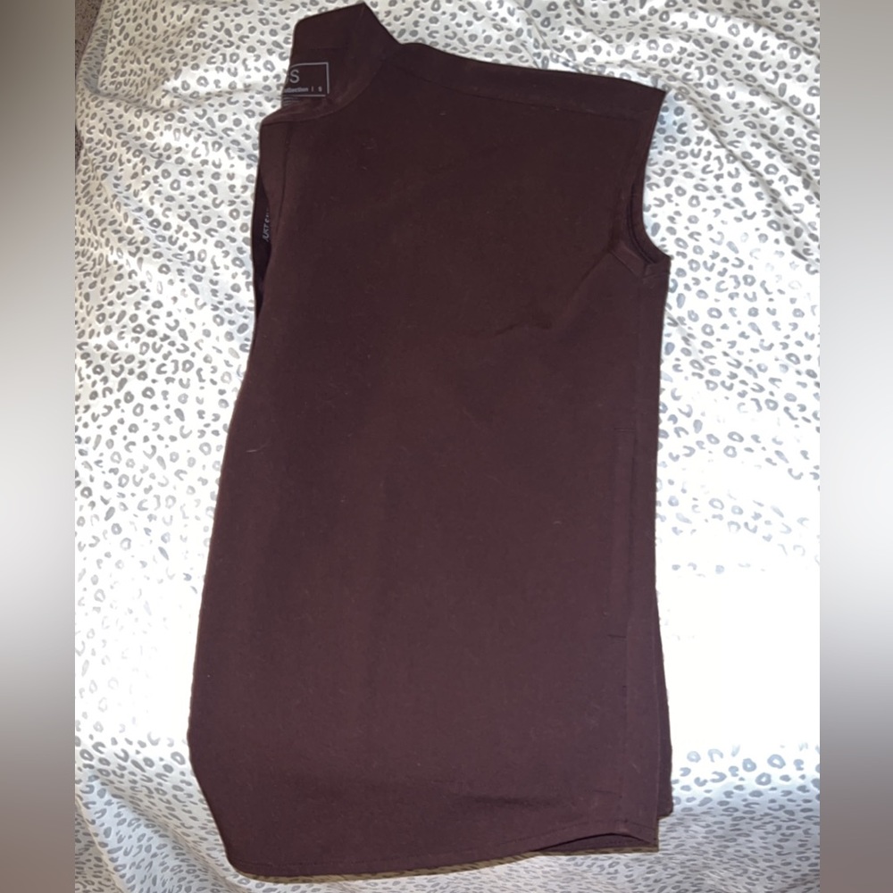 Figs scrub top